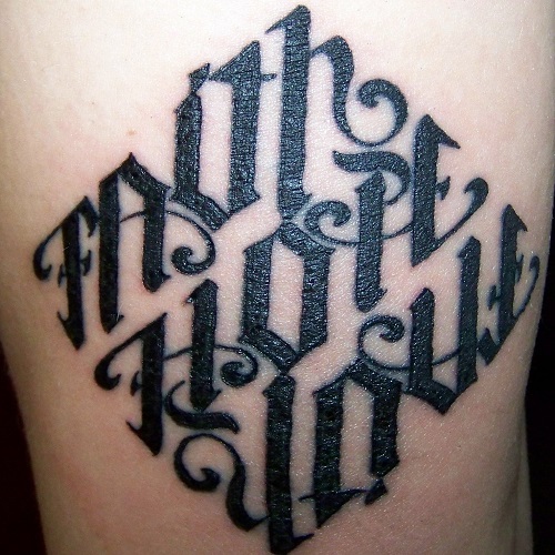 Ромбы-цепочки, золотые Флеш Тату (Flash tattoo) металлические на тело, 20x14см